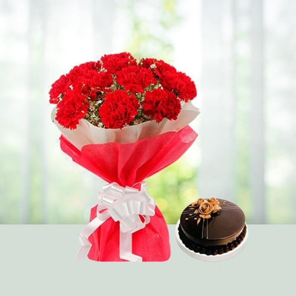 Valentine Day Flowers with Cake Combo