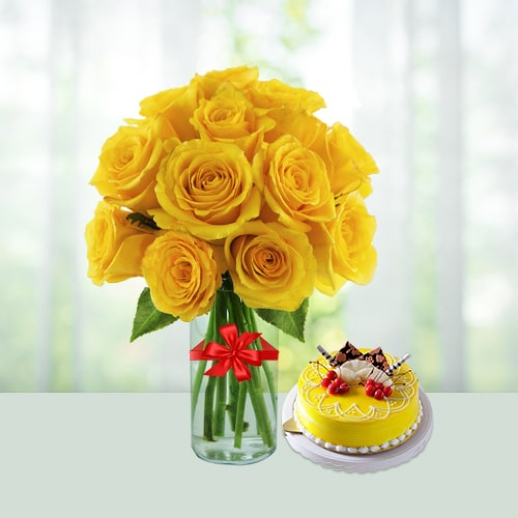 Valentine Day Flowers with Cake Combo