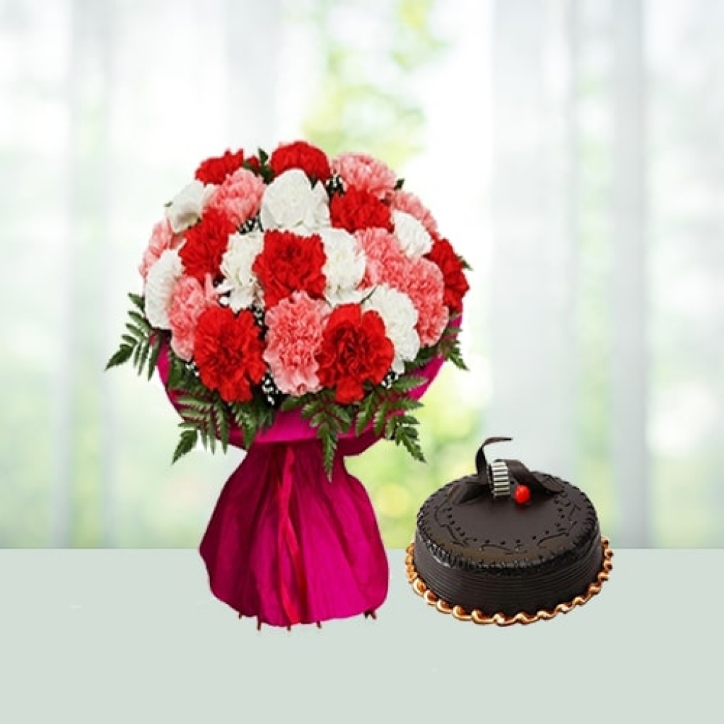 Valentine Day Flowers with Cake Combo