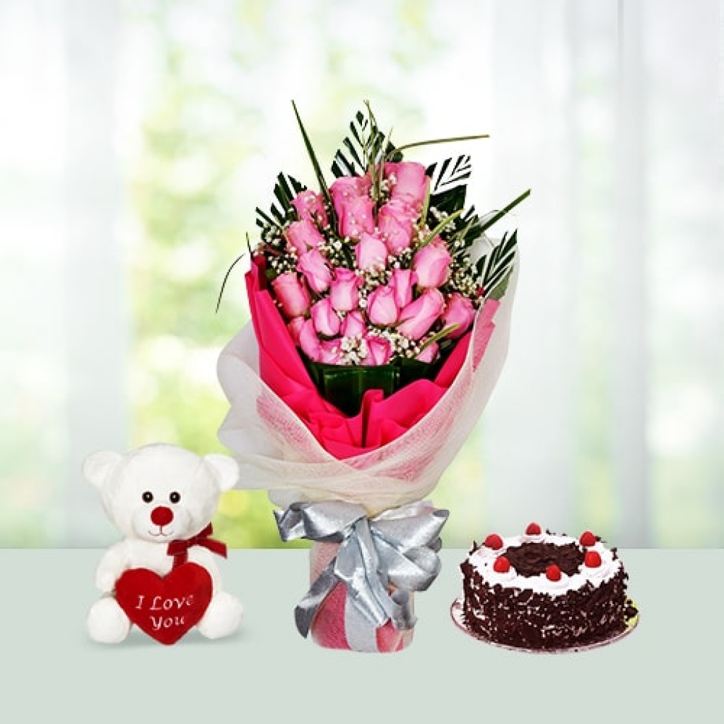 Valentine Day Flowers with Cake with Teddy Combo