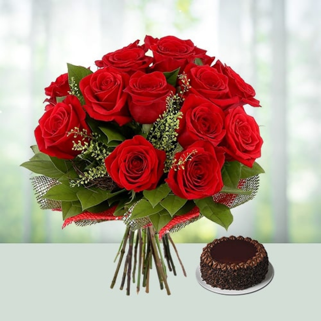 Valentine Day Flowers with Cake Combo
