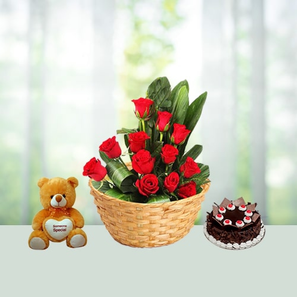 Valentine Day Flowers with Cake with teddy Combo