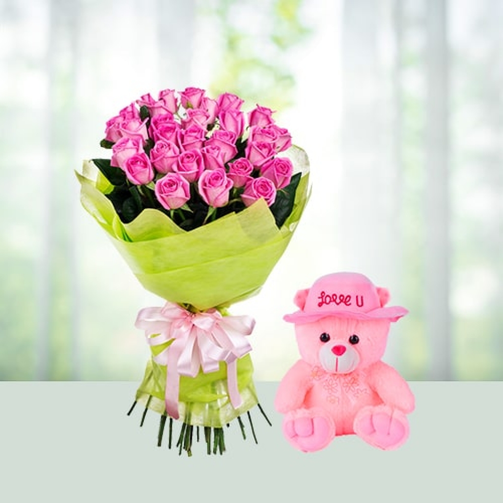Women's Day Flowers with teddy Combo