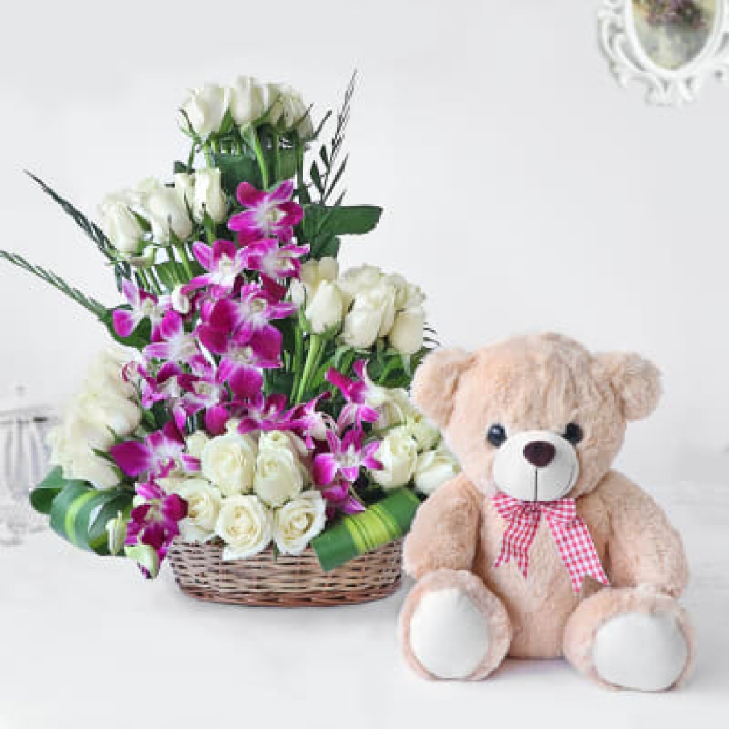 Valentine Day Flowers with Teddy Bear Combo