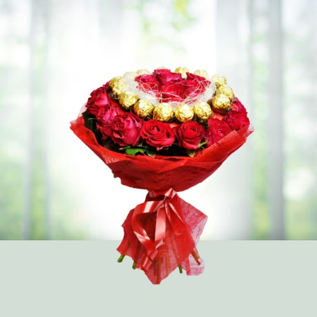 Valentine Day Flowers with chocolates combo