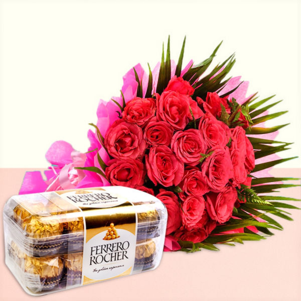 Women's Day Flowers with chocolates combo